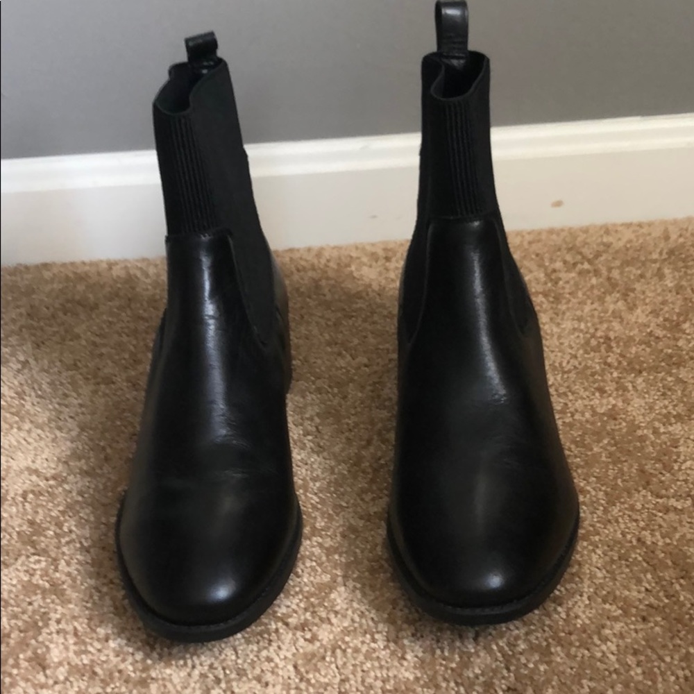 Steve Madden ankle booties